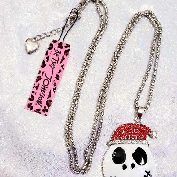 Silver Plated Crystal Jack Skellington Santa Hat Necklace/Brooch - Picture 15 of 16